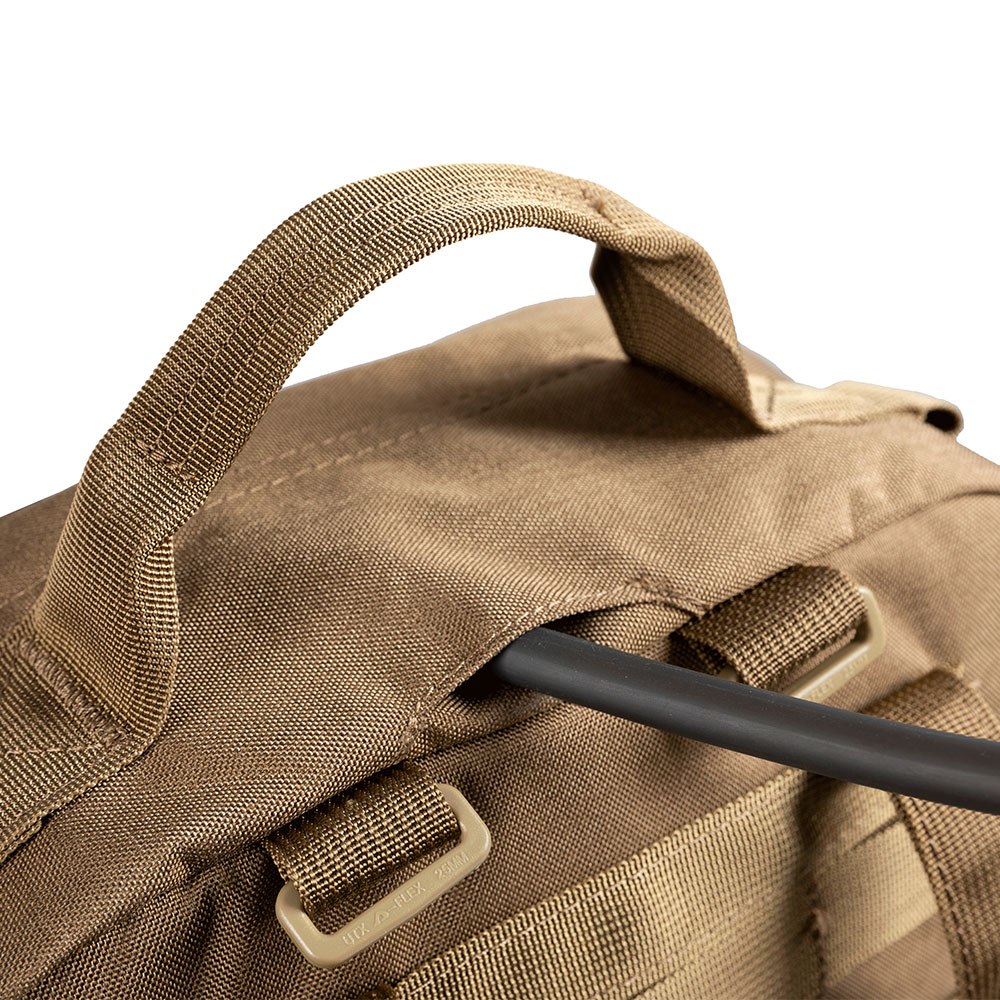 Tactical Hydration Backpack 15 - Cycling Commuter Backpack 评论和价格